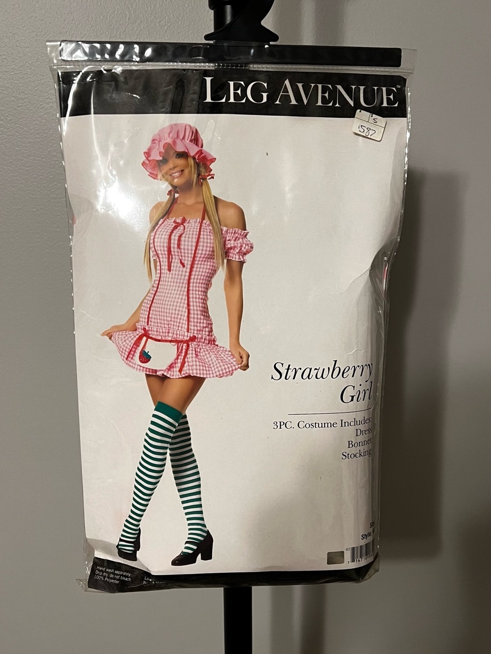 NEW DEADSTOCK Y2K LEG AVENUE STRAWBERRY GIRL